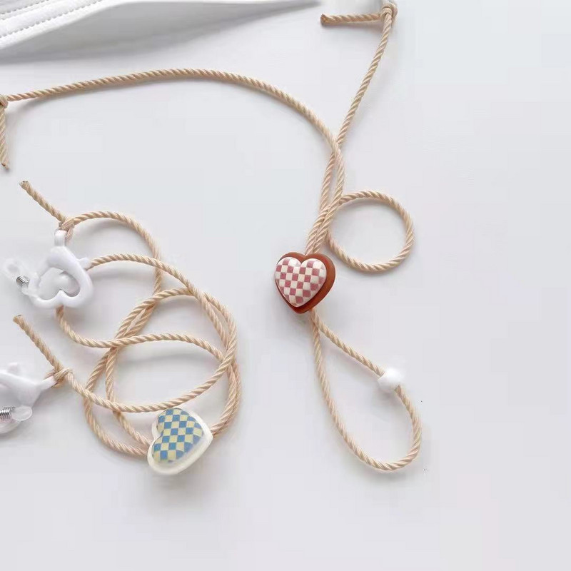 Novi stil Jednostavan mali svježi ljubavni privjesak Najlonska uzica Ogrlica Lanac za naočale