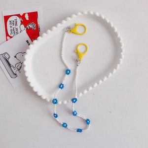 Novi mali svježi cvjetni lanac s maskom od perli i lančić za naočale