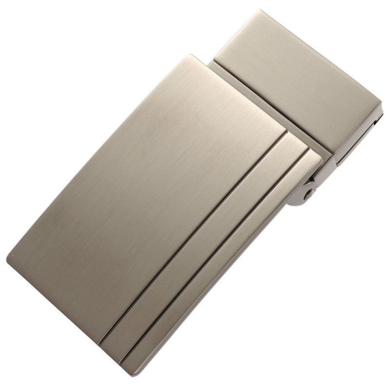 Novi dizajnerski remeni s glatkim gumbima od legure s gumbima za bušenje, muški visokokvalitetni muški kopča za remen, kožna luksuzna marka LY135-22286