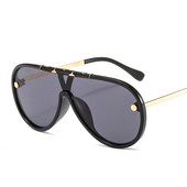 Stílus Steampunk nagy keretű napszemüvegek női minőségi férfi napszemüvegek egyrészes szélvédő egyrészes színes filmes napszemüvegek