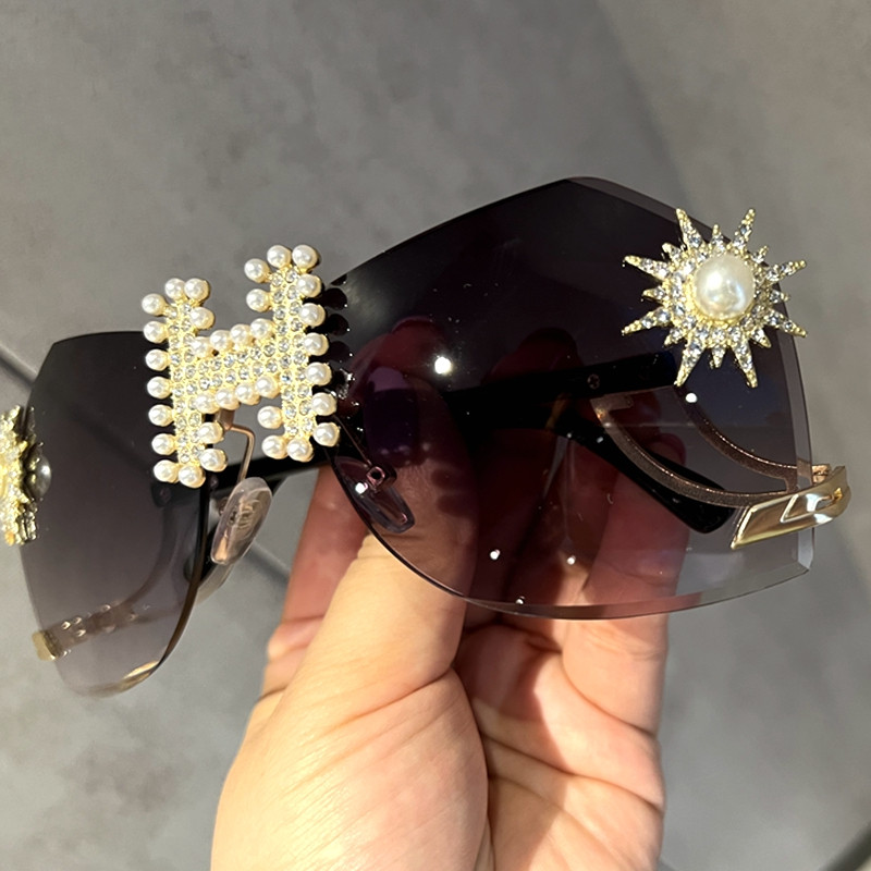Retro dodaci Jednodijelne sunčane naočale bez okvira Ženske luksuzne velike sunčane naočale UV400 Ženske modne naočale za 2022.