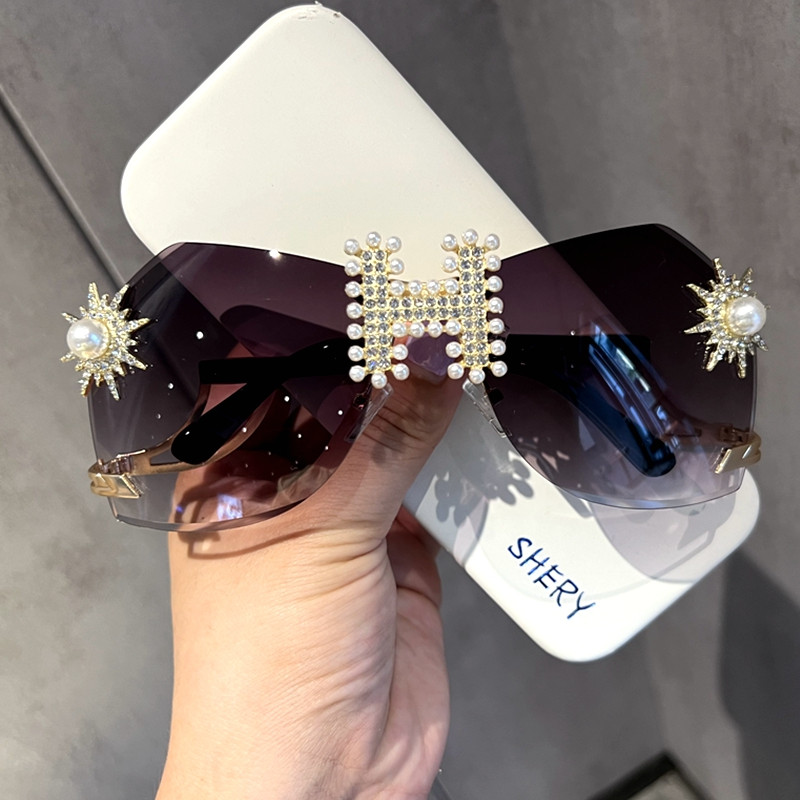 Retro dodaci Jednodijelne sunčane naočale bez okvira Ženske luksuzne velike sunčane naočale UV400 Ženske modne naočale za 2022.