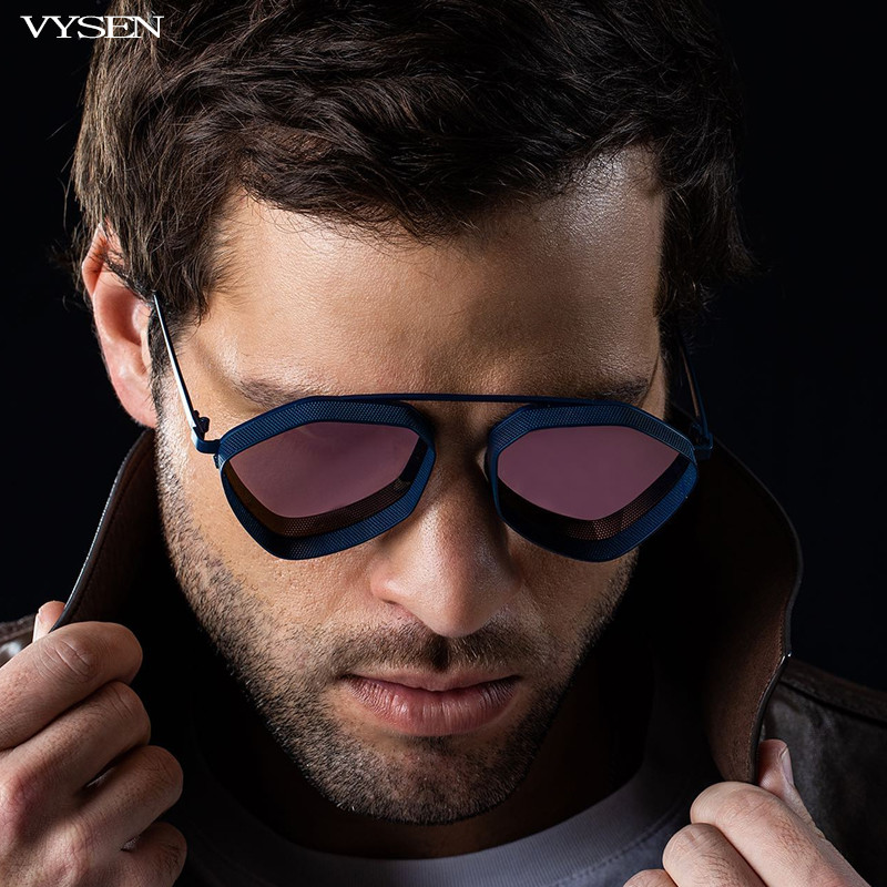 Steampunk Päikeseprillid Meestele 2022 Mood Ebaregulaarne Luksusbränd Disainer Punk Päikeseprillid Naiste hulknurksed metallraamiga prillid