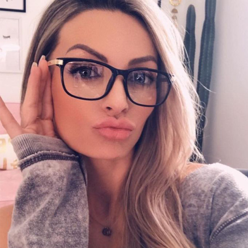 Vintage četvrtasti prozirni ženski okvir za naočale Modni metalni okvir za naočale protiv plave svjetlosti Ženski kompjutorski dioptrijski okvir