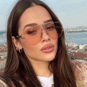 Nove luksuzne sunčane naočale nepravilnog oblika za 2022. Prevelike ženske modne plastične vanjske gradijentne naočale UV400