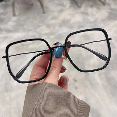 Prevelike četvrtaste anti-plave svjetleće naočale za žene Nova modna legura Narančastozeleni okvir za računalne naočale Ženske elegantne nijanse