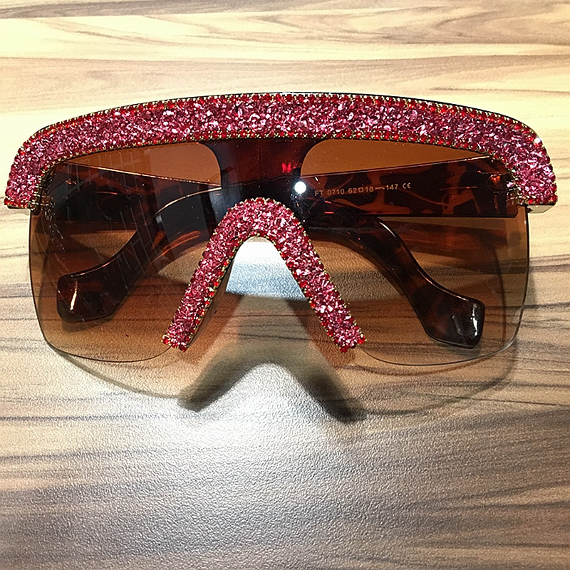 2019 Férfi napszemüveg Vintage Cool stílusú Goggle Napszemüveg bling strasszos napszemüveg női oculos de sol feminino uv400