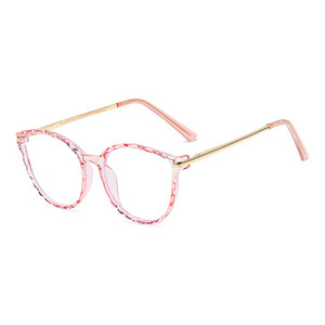 Trend läbipaistev prilliraam naistele dekoratiivne 0 dioptriline optiline prillide raam naistele 2022 Stiilne disainer