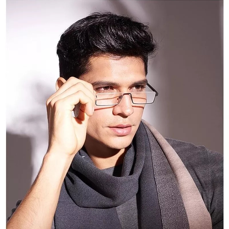 Meeste lugemisprillid Retro poolraamiga sinised heledad prillid Naiste ülikerged ristkülikukujulised presbüoopilised prillid karbiga +100 kuni +400