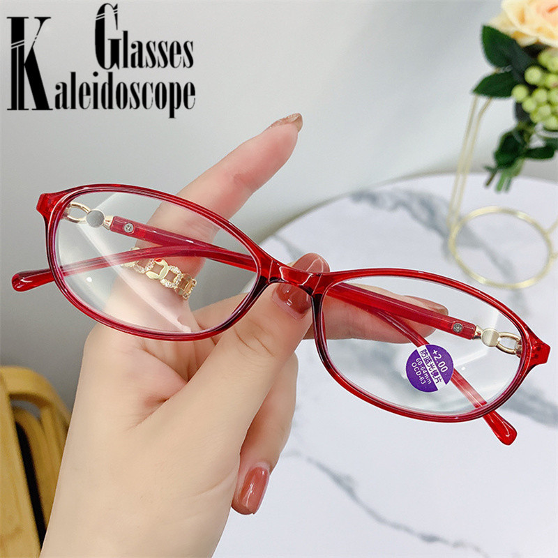 Kék fény elleni olvasószemüvegek Női Elegáns Presbyopia Szemüvegek Vényköteles Fáradtsággátló Számítógépes szemüvegek Dioptria +1,5 2,0