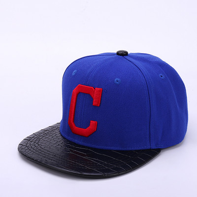 Νέο Unisex Solid Snapback καπέλο Γυναικείο κεντημένο δέρμα PU Ρυθμιζόμενο καπέλο φορτηγού Ανδρικά Αθλητικά καπέλα Μπέιζμπολ