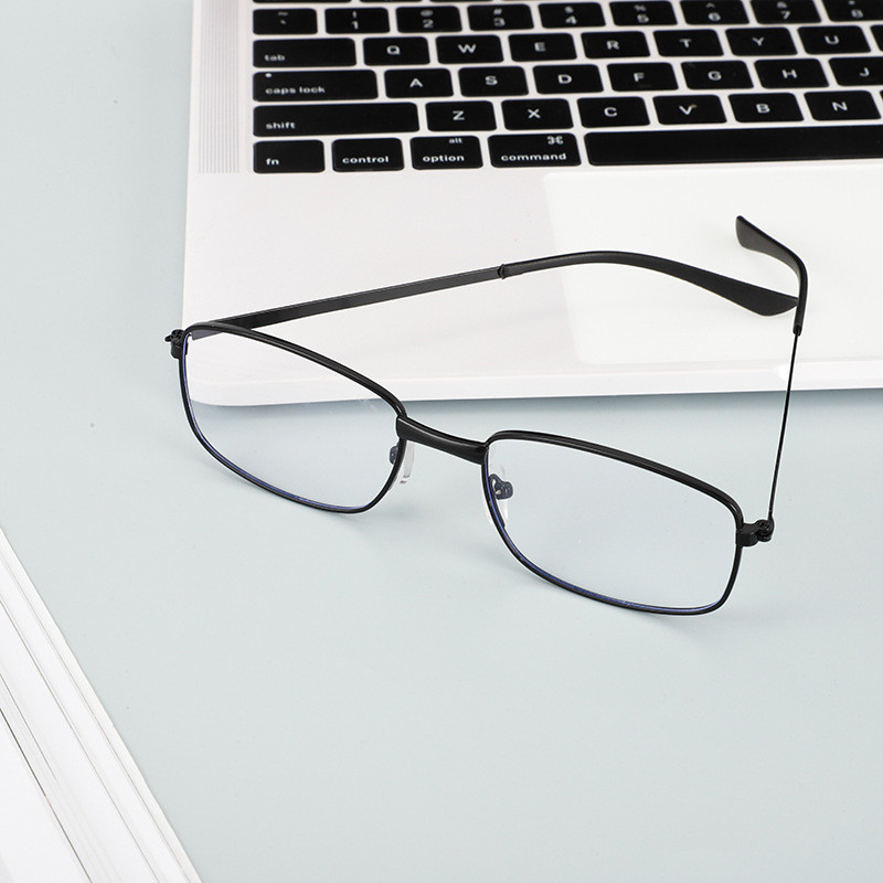 Nove naočale za čitanje računala protiv plavog svjetla Metalne optičke naočale za dalekovidnost malog četvrtastog okvira +1,0+1,5+2,0+2,5+3,0+3,5+4,0