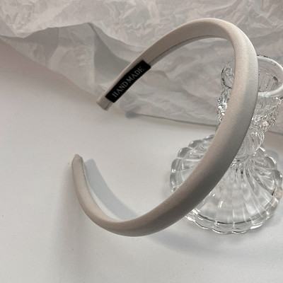 Retro crvena tanka mreža za kosu s obručem crvena 2022. nova traka za glavu za pranje lica ženska prikladna francuska pokrivala za glavu za izlete