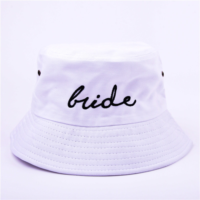 Jauna ar izšūtu burtu līgavas kausa cepure salokāma mazgāta materiāla Zvejnieka cepures sievietēm āra sauļošanās Panamas vāciņš