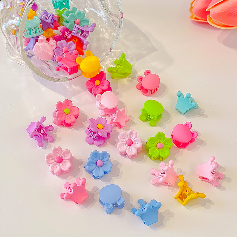 10 db/Szett Kislányok Aranyos Színek Rajzfilm Virágos Csíptetős Hajtűk Gyerekek Kedves Édes Haj Karmok Gyerekek Hajkiegészítők