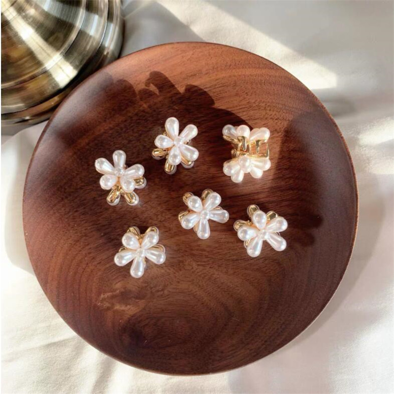 Vintage 10 kom/lot Mini kandže za kosu Pearl Daisy Retro dvostruka ukosnica s pet latica cvijeta Male kopče za kosu Dodaci za kosu za slatke djevojke