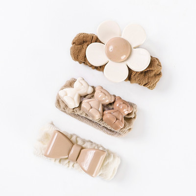 Bandă de păr cu ursuleț drăguț din desene animate Bandă de păr cu fundă Bentite pentru fete Banda elastică pentru cap cu flori de zi cu flori Accesorii de păr pentru copii Ornament