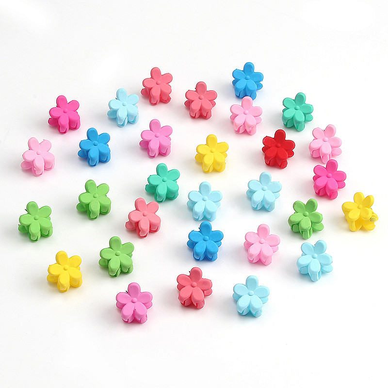 Divat Lányok Hajcsat Aranyos cukorka színek műanyag kis hajtűk Mini Doudou virágok Hajkarmos klipek Fejfedők Hajkiegészítők