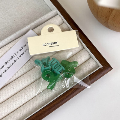 4 DB/Szett Akril Aranyos Candy Color Kicsi Hajrák Lányoknak Virágcsillag Hajcsipesz Gyerekek Mini Hajtű Hajkiegészítők