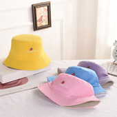 1 ΤΕΜ χαριτωμένα κεντημένα καπέλα από φράουλα Μοναδικά καπέλα διπλής όψης αντι-UV Sun Bucket Καπέλα Unisex Fashion Panama Cap Hip Hop Gorro