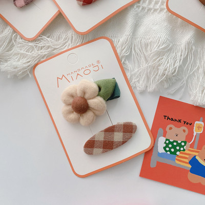 2 kom Jesen Zima Nova slatka djevojka Jednostavne slatke cvjetne ukosnice Modne korejske dječje tkanine Karirane BB kopče Dodaci za kosu