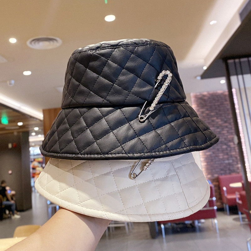 Punk stilski uniseks šešir s dijamantnim uzorkom od umjetne kože, jednobojna, sjajna metalna igla s dijamantskim dijamantima, panama, ribarska kapa