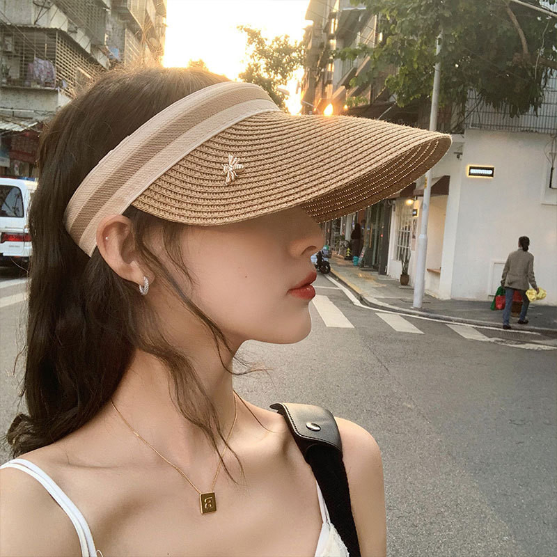 Moodsus suvine naiste vabaaja voodriga päikesesirmi mütsid õlgkübarad metallist, täiskasvanutele käsitsi valmistatud päikesevarjud, rannakübarad