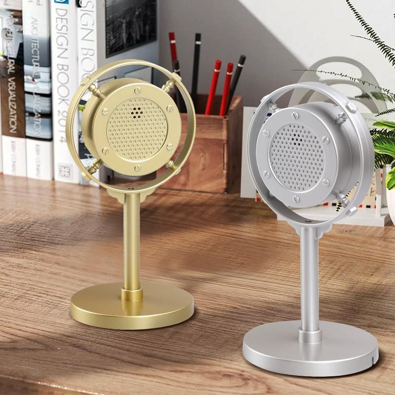 Senovinis retro mini mikrofonas Scenos fotografijos rekvizitai Klasikinis stovas mikrofonas gyvam pasirodymui Karaoke retro mikrofonas