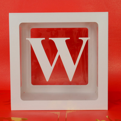 Egyedi név levél Baby Shower Box Születésnap esküvő Balloon Box Party Évforduló Dekoráció Gyerekek Babazuhany Lány Nem Felfed