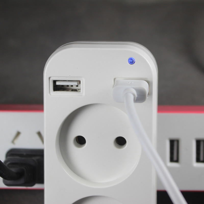 Klasisks Eiropas USB spraudņa adapteris ar dubulto ligzdu Power Strip EU Plug, 5V 2A Sienas vairākas ligzdas Portable 2 USB ports