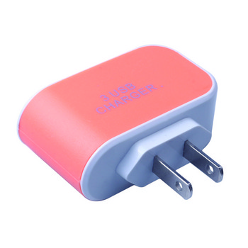 Горещи продавани 3 порта USB US Plug LED светлини Зарядни устройства Адаптер за зарядно устройство за пътуване с няколко глави (5V 2A) за зарядно устройство за използване на смартфон при пътуване