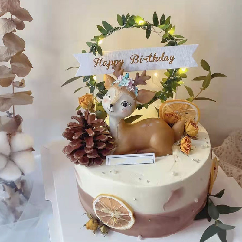 Lovely Baby Deer Születésnapi Party Lány Torta Topper Erdei Téma Gyerekparti Boldog Kellékek Desszert Díszítő Állat