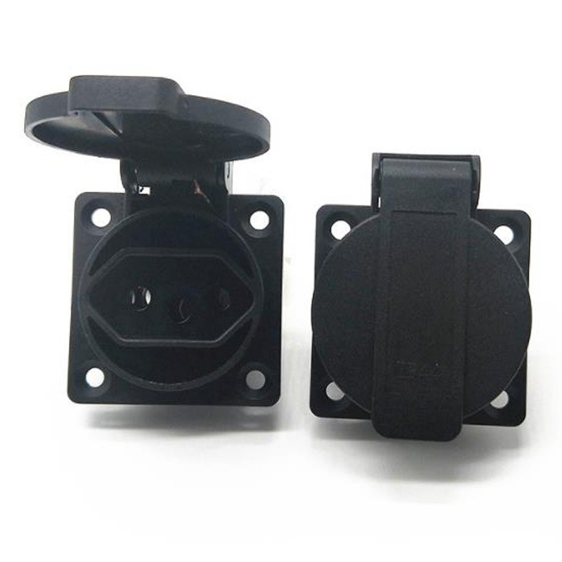 Crni okrugli poklopac 50*50 mm brazilska 2P+E vanjska utičnica IP44 20A 250V brazilska industrijska izmjenična struja vodootporna utičnica