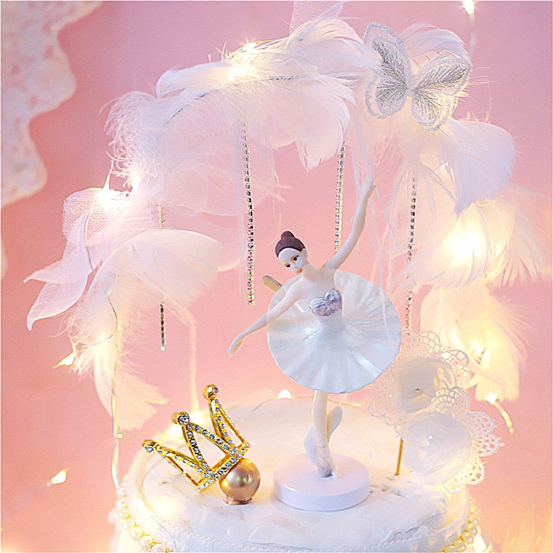 Sretan rođendan Bijeli luk od perja Baletna kruna Dekoracija Pokrivač torte Vjenčanje Mladenka i mladoženja za pečenje Potrepštine za zabavu Darovi