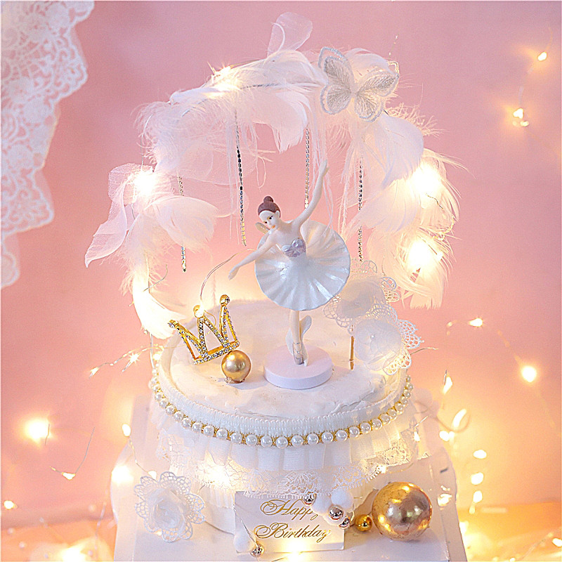 Sretan rođendan Bijeli luk od perja Baletna kruna Dekoracija Pokrivač torte Vjenčanje Mladenka i mladoženja za pečenje Potrepštine za zabavu Darovi