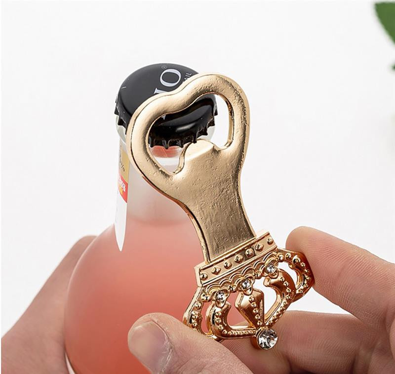 Kreatív sörnyitó többcélú strasszos, hópehely alakú sörösüvegnyitó bulikedvezmény esküvői partira Ajándék a vendégeknek