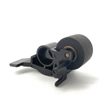 1 бр. Гумена прищипваща ролка с пластмасова скоба за касетофон Движение на касетния дек AudioRepeater Walkman Стерео плейър