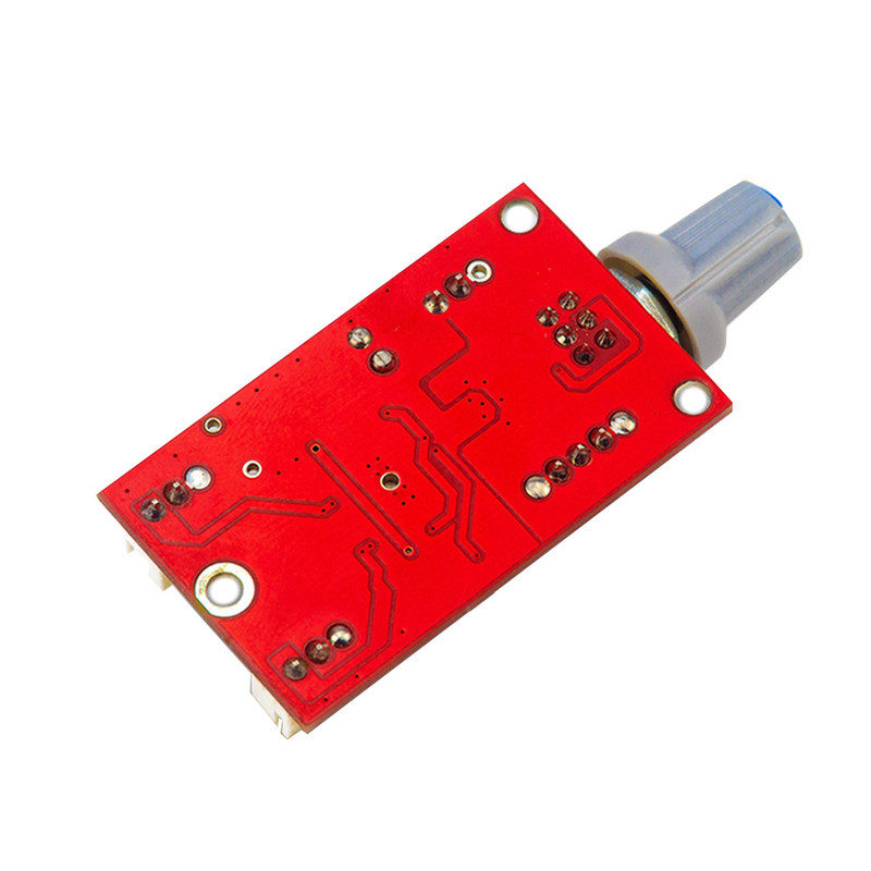 2 kanalų skaitmeninė galios stiprintuvo plokštė 60 W didelės galios 2.0 gryno galinio lygio mini galios stiprintuvo modulis karščiavimas didelio tikslumo 12 V