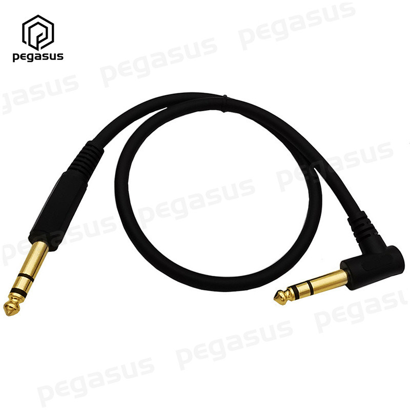 Aranyozott 6,35 mm-es, 90 fokos könyökös, kétcsatornás 1/4-es TRS hangszerkábel