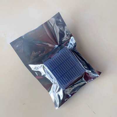 1Kutija Perle od silika gela za višekratnu upotrebu Desikant koji mijenja boju koji pokazuje upijač vlage Odvlaživač Upijač vlage