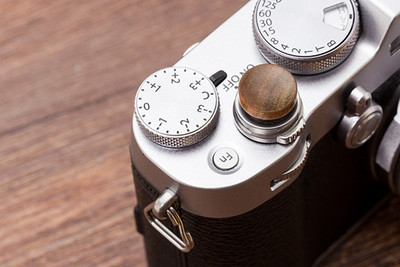 Drvena drvena konkavna površina tipke za otpuštanje zatvarača za Fujifilm X100F X100V XT4 XT30 20 XPRO2XE3 M10P Fuji X100F