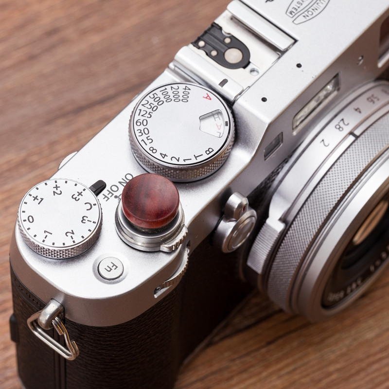 Drvena drvena konkavna površina tipke za otpuštanje zatvarača za Fujifilm X100F X100V XT4 XT30 20 XPRO2XE3 M10P Fuji X100F