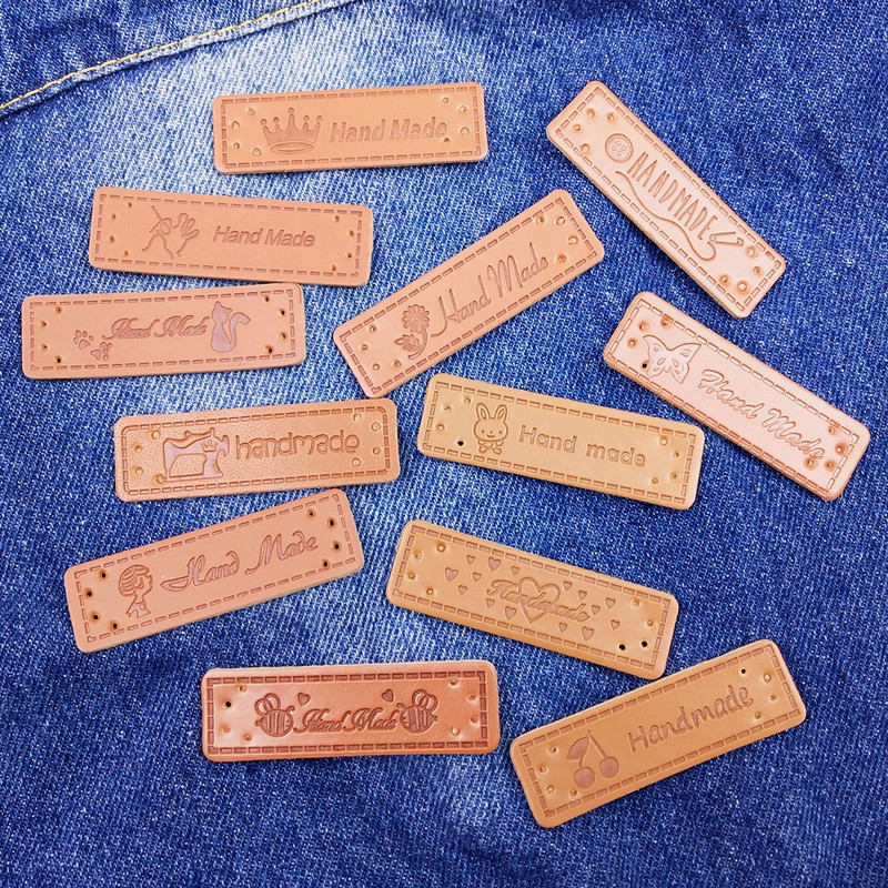 20 tk/pakk PU-nahast sildid Tee isetehtud sildid Käsitsi valmistatud kirjamustriga ristkülikukujuline reljeefne silt rõivaste rõivaste mütsi õmblustarvikute jaoks