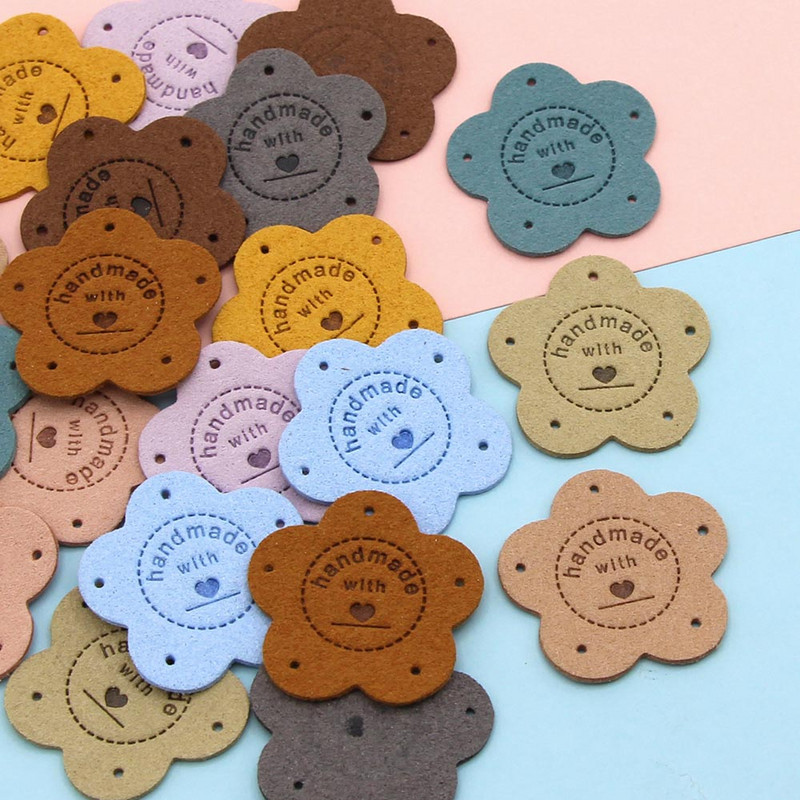 20db Virágos Címkék Kézzel Készített Szeretettel Bőr Címke Kézzel Készített Címkék Kalaphoz Kötött Kézzel Készített Ruhák Címke Barkácstáskák Kosarak 35MM