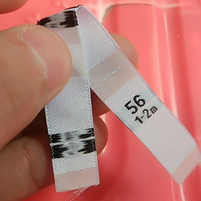 50 KOM Bijela damast poliesterska tkanina s oznakom veličine oznake za bebe 56 62 68 74 80 86 92 98 1-2m/6-9m/9-12m/12-18m/24-36m