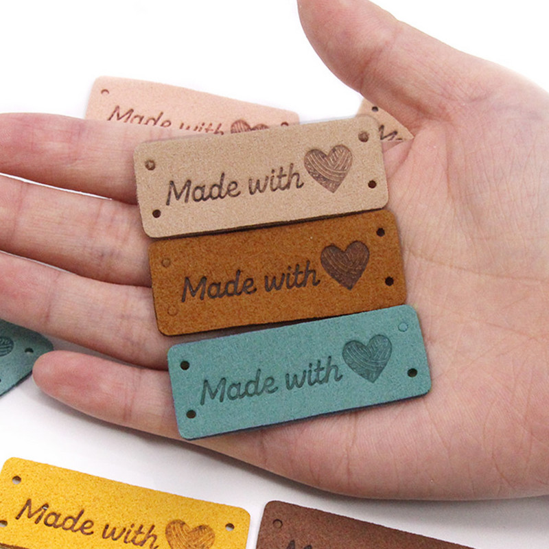 20kom kožnih naljepnica Oznake Ručno izrađene naljepnice DIY kape Torbe 2x5CM Ručno izrađene s ljubavlju Oznake Šivanje naljepnica Dodaci za odjeću