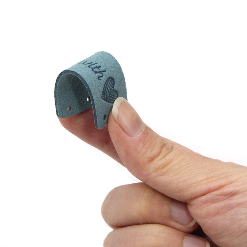 20kom kožnih naljepnica Oznake Ručno izrađene naljepnice DIY kape Torbe 2x5CM Ručno izrađene s ljubavlju Oznake Šivanje naljepnica Dodaci za odjeću