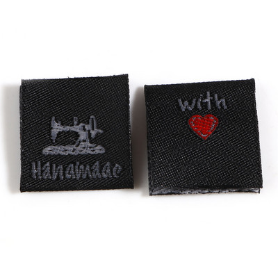 100 PCs Cartoon Hand Made With Love Ραπτομηχανή Μοτίβο ετικέτας Ετικέτες Ορθογώνιο πολυεστερικό υφασμάτινο Ετικέτες Κέντημα Ετικέτα ενδυμάτων