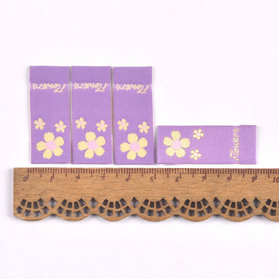 50 db Többszínű virághímzés vászoncímkék Kézzel készített barkács Kalapok Táskák Kézműves ruházati kellékek Varrás kiegészítők Címkék c3504