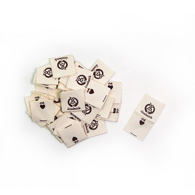 100 komada ručno rađenih ovca, životinja, pamučnih oznaka, šivaćih strojeva, tkanina, naljepnica za odjeću, pređe, ručno izrađenih oznaka naljepnica za šivaće zanate